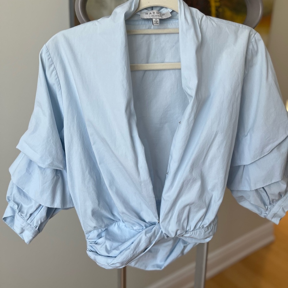 2/$10 XS/S HAYDEN LA 100% cotton PUFFY structured sleeves Top Light Blue